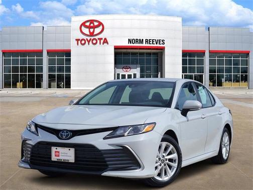 2024 Toyota Camry LE