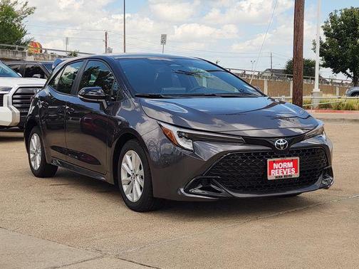 Magnetic Gray Metallic/Midnight Black Metallic 2026 Toyota Corolla SE