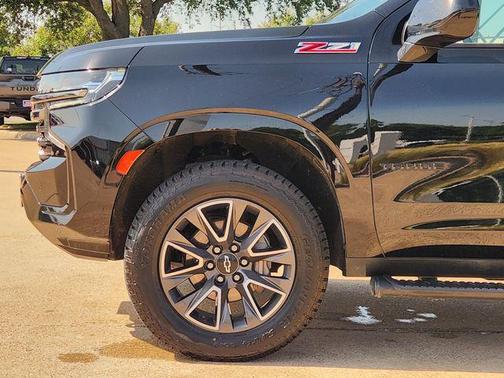 Black 2022 Chevrolet Tahoe 4WD Z71