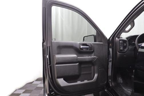 Black 2020 Chevrolet Silverado 1500 Custom