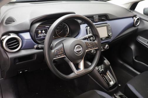 2023 Nissan Versa 1.6 SV