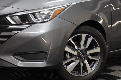 2023 Nissan Versa 1.6 SV