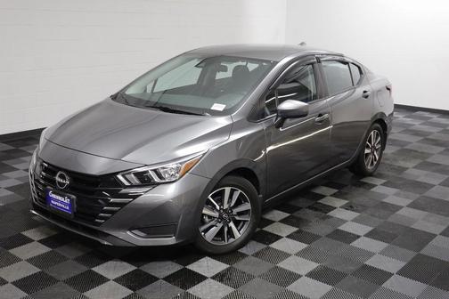 2023 Nissan Versa 1.6 SV