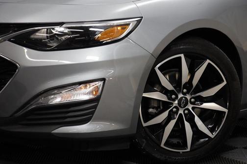 2025 Chevrolet Malibu FWD RS