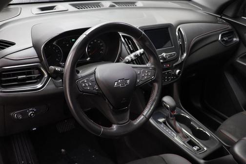 2022 Chevrolet Equinox FWD RS
