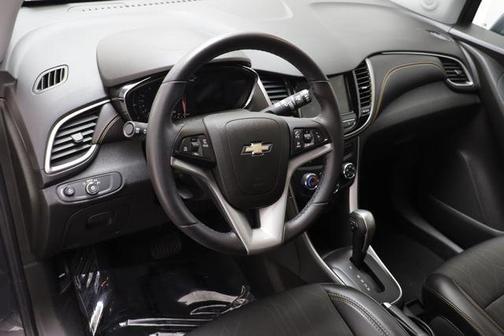Gray Metallic 2018 Chevrolet Trax LT