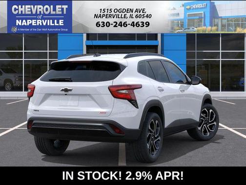 Summit White 2026 Chevrolet Trax FWD 2RS