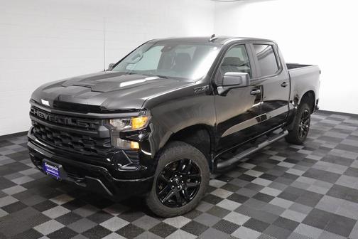 2023 Chevrolet Silverado 1500 Custom Trail Boss