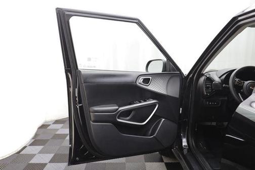 Fusion Black 2023 Kia Soul S