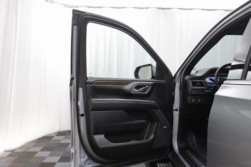 2024 Chevrolet Suburban 4WD High Country