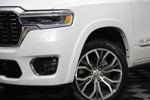 2025 RAM 1500 ST