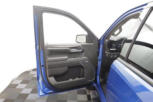 Dynamic Blue Metallic 2022 GMC Sierra 1500 Elevation