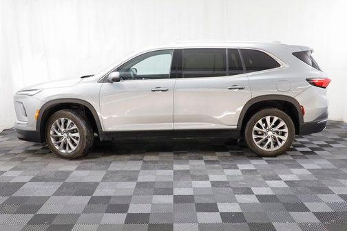 2025 Buick Enclave Preferred FWD