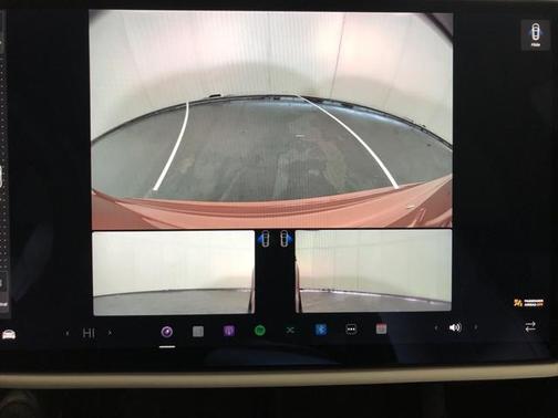 2022 Tesla Model S Plaid