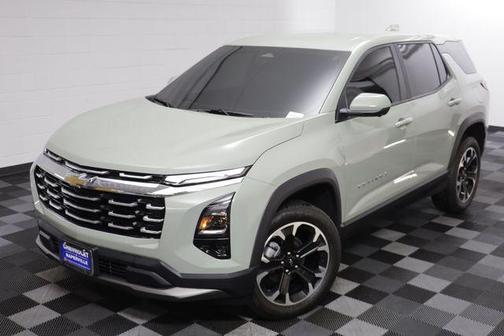 Cacti Green 2025 Chevrolet Equinox 1LT