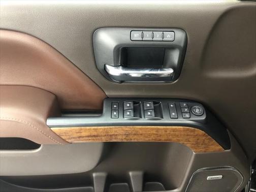 2017 Chevrolet Silverado 1500 High Country