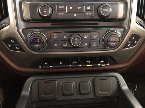 2017 Chevrolet Silverado 1500 High Country