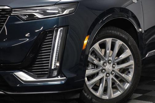 2024 Cadillac XT6 Premium Luxury AWD