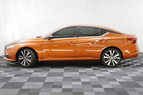 2020 Nissan Altima SR Intelligent AWD