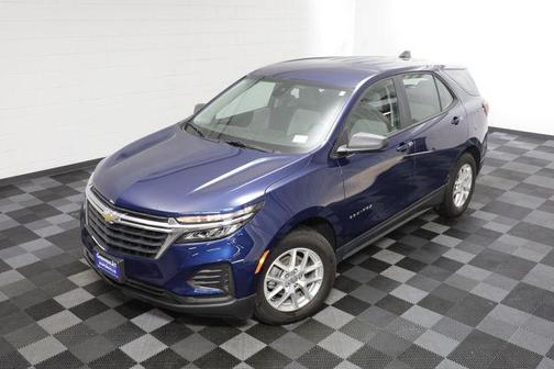 Blue Glow Metallic 2023 Chevrolet Equinox LS