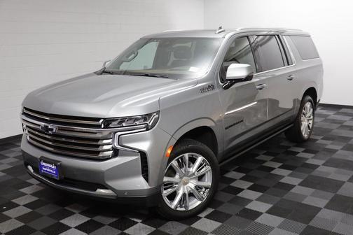 2023 Chevrolet Suburban 4WD High Country