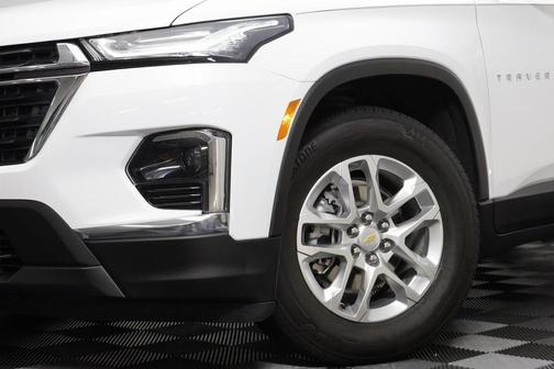 2022 Chevrolet Traverse LS