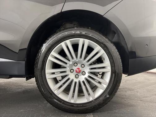 2019 Jaguar F-PACE 30t Portfolio