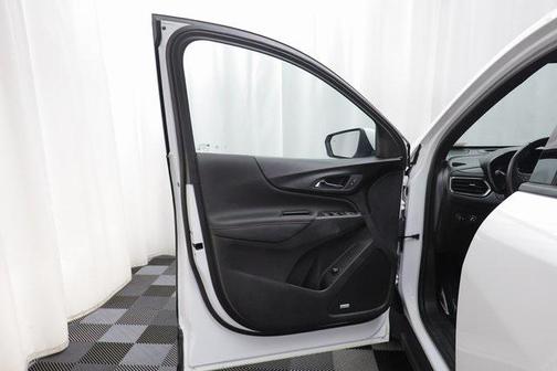 2022 Chevrolet Equinox FWD RS