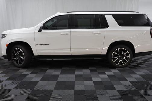 2022 Chevrolet Suburban RST