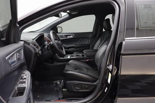 2022 Ford Edge ST