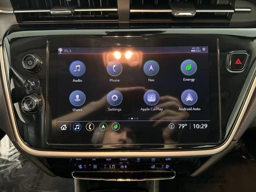 2022 Chevrolet Bolt EUV FWD Premier