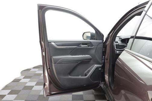 Crystal Metallic 2024 GMC Acadia FWD Elevation