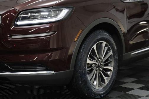 Burgundy Velvet Metallic Tinted Clearcoat 2023 Lincoln Nautilus Standard