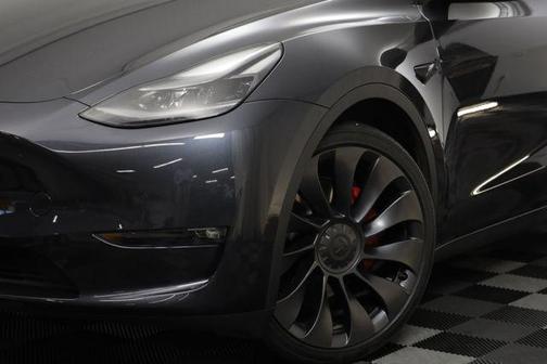 Stealth Grey 2024 Tesla Model Y Performance Dual Motor All-Wheel Drive
