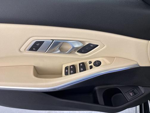 2022 BMW 330 xDrive