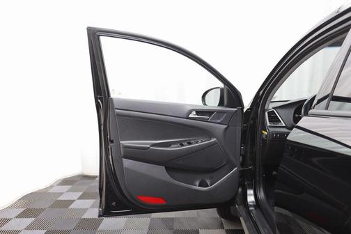 2018 Hyundai TUCSON Sport