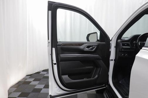 2021 Chevrolet Suburban LS