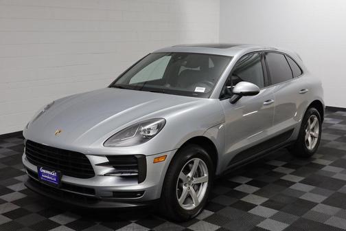 2021 Porsche Macan Base
