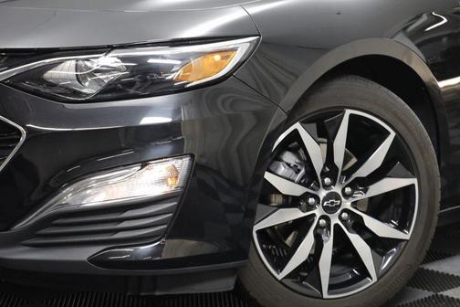 2022 Chevrolet Malibu FWD RS