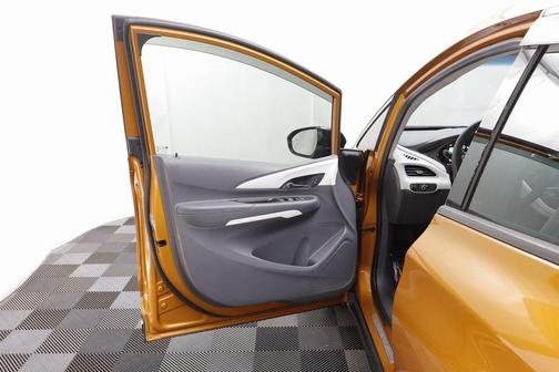 2017 Chevrolet Bolt EV LT