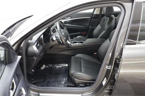 Makalu Gray 2025 Genesis G70 2.5T AWD