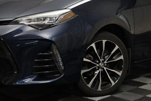 Galactic Aqua Mica 2018 Toyota Corolla SE