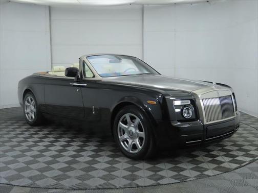 2012 Rolls-Royce Phantom Drophead Coupe Base