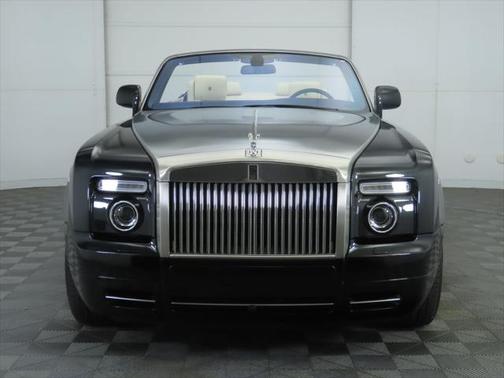 2012 Rolls-Royce Phantom Drophead Coupe Base