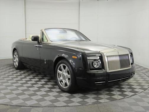 2012 Rolls-Royce Phantom Drophead Coupe Base