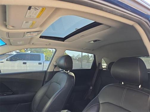 2019 Kia Niro Touring