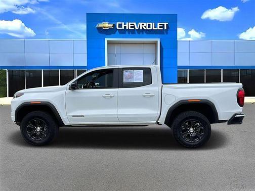 Summit White 2023 GMC Canyon Elevation