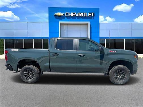 2025 Chevrolet Silverado 1500 Custom Trail Boss