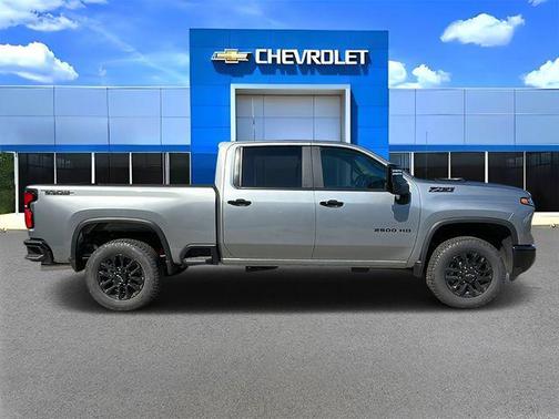 Sterling Gray Metallic 2026 Chevrolet Silverado 2500 LT