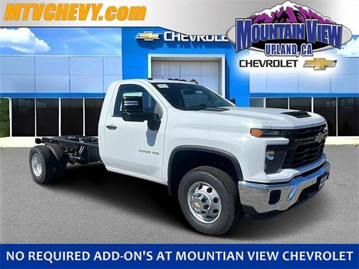 2025 Chevrolet Silverado 3500 WT
